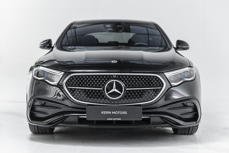 Mercedes-Benz Třídy E 220d 4M*AMG*záruka - fotka 3 z 34