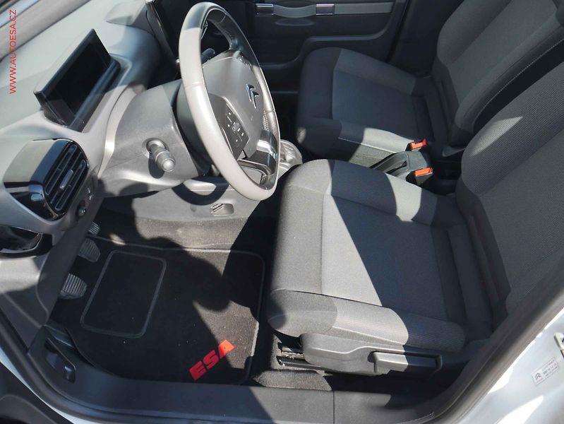 Citroën C4 Cactus (2017) 1.2PT, 1.maj,ČR, AC, temp - fotka 9 z 13