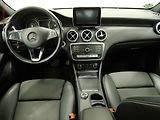 Mercedes-Benz Třídy A (2016) 1.6i, ČR, AT, bixen, autoAC - náhled 8