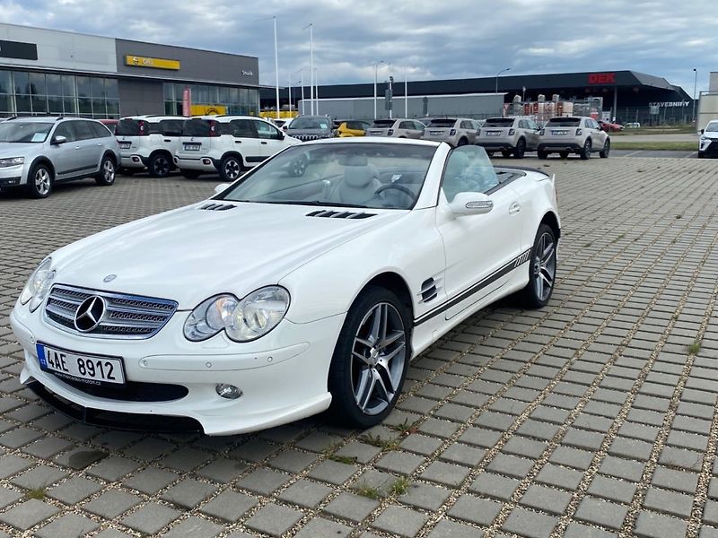 Mercedes-Benz SL (2003) 500  5,0 V8 (225kW) Aut. BA - fotka 24 z 30