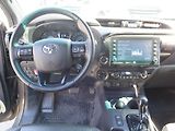 Toyota Hilux INVINCIBLE Aut. - náhled 18