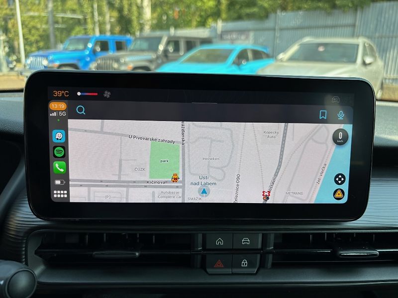 Jeep Avenger (2025) Electric 54 kWh ALTITUDE 156k - fotka 32 z 36