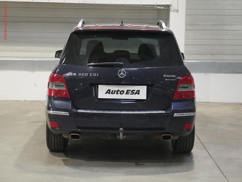 Mercedes-Benz GLK (2009) 3.0 CDi 4Matic, AT, xenon - fotka 5 z 19