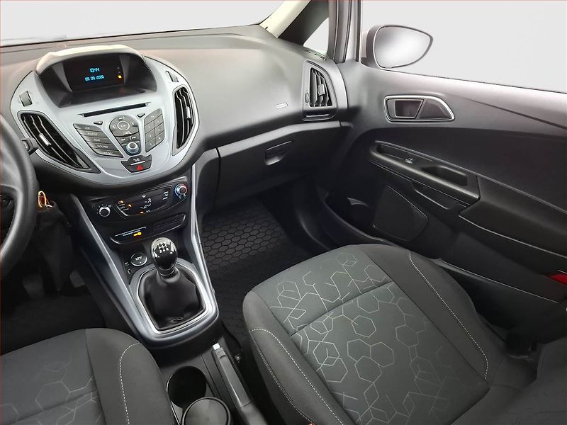 Ford B-MAX (2015) 1.4 16V - fotka 8 z 16
