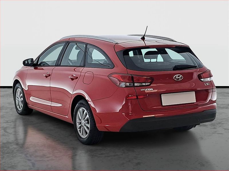 Hyundai i30 (2018) Comfort 1.4 T-GDI, Serv.kniha - fotka 4 z 16