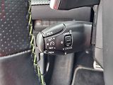Peugeot 2008 (2022) 1.2PT, GT, AT, navi, panor - náhled 12