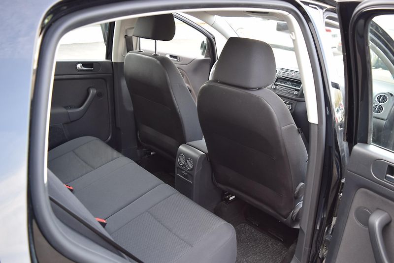 Volkswagen Golf Plus (2012) 1.2TSI 77kw TRENDLINE SENZORY  - fotka 38 z 48