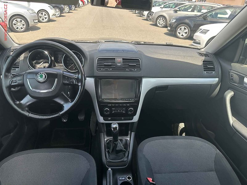 Škoda Yeti (2012) 2.0 TDi, Ambition, TZ - fotka 8 z 14