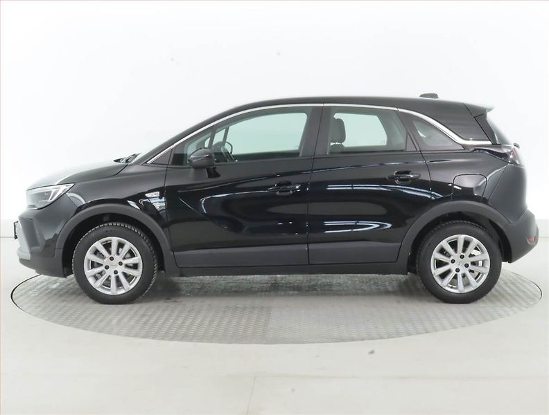 Opel Crossland X (2021) Elegance 1.2 Turbo, Automat - fotka 3 z 15