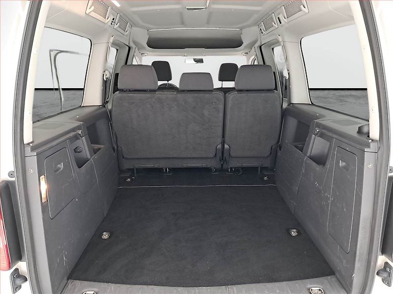 Volkswagen Caddy (2015) Maxi 2.0 EcoFuel, 5Míst - fotka 13 z 16