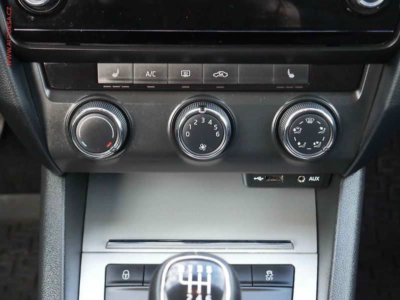 Škoda Octavia (2016) 2.0 TDi 4x4, ČR, Ambition - fotka 12 z 15
