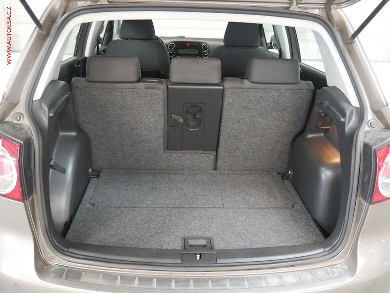 Volkswagen Golf Plus (2009) 1.4TSI, Klima - fotka 7 z 17