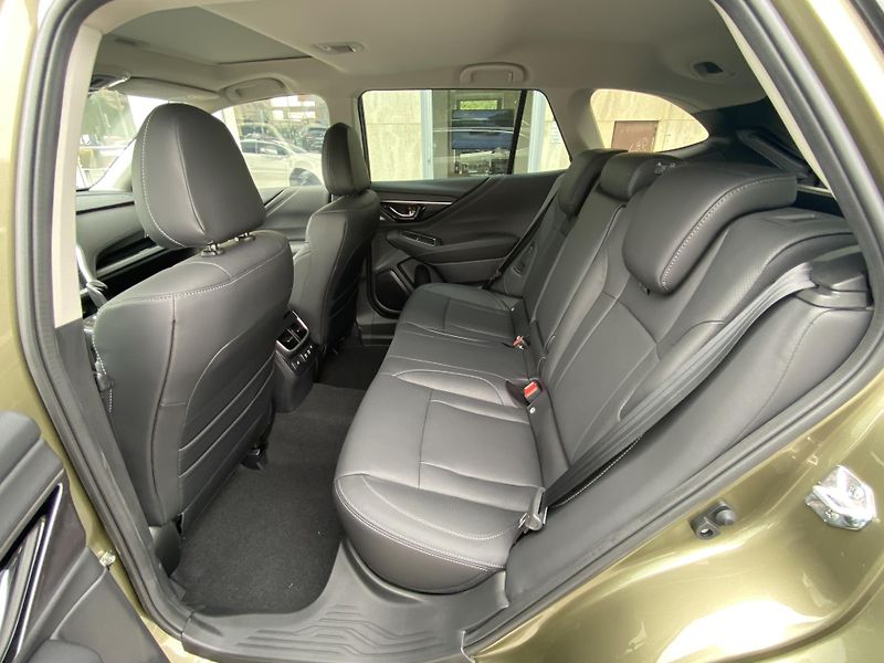 Subaru Outback (2025) 2.5i-Touring EyeSight -2025,5 - fotka 15 z 21