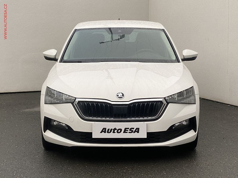 Škoda Scala (2021) 1.0 TSi, 2.maj,ČR, Ambition - fotka 2 z 18