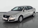 Volkswagen Passat (2010) 1.6 TDI, Serv.kniha, Navi - náhled 1