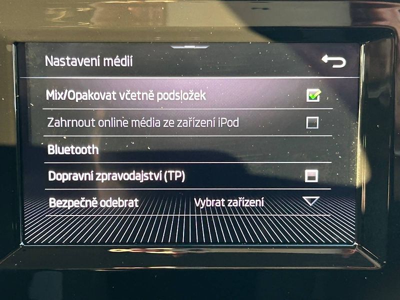 Škoda Kamiq (2022) 1.0 TSI 70 kW LED manuál - fotka 18 z 33