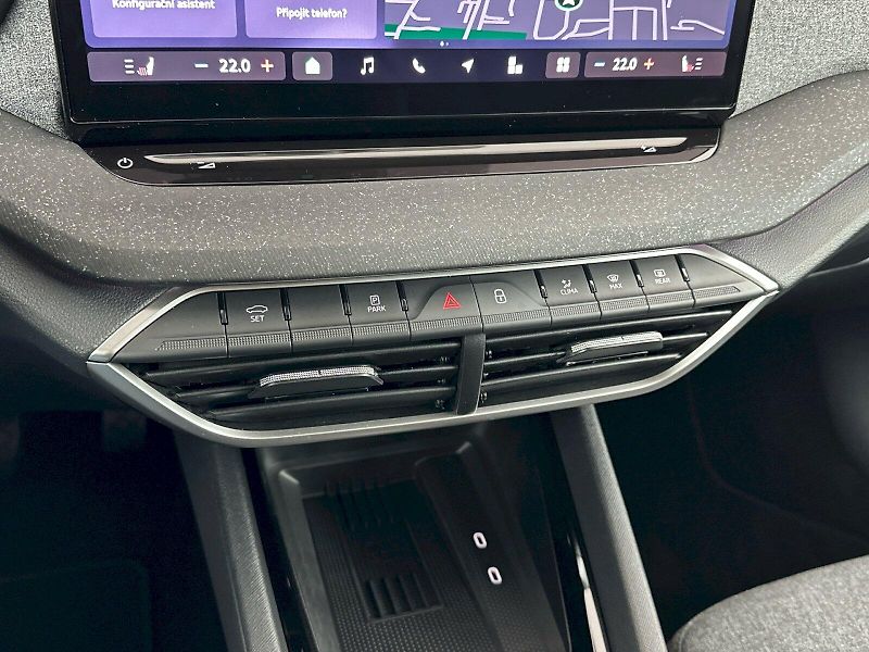 Škoda Octavia (2025) Combi DSG 1.5TSI 110kW Top Sel - fotka 22 z 32