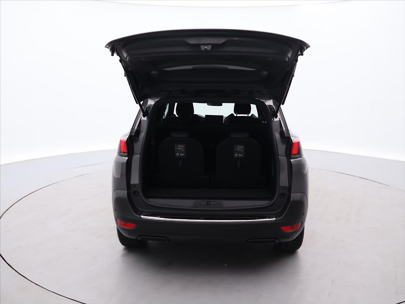 Peugeot 5008 1,5 HDi 130k Aut CZ 7-Míst DPH - fotka 9 z 30