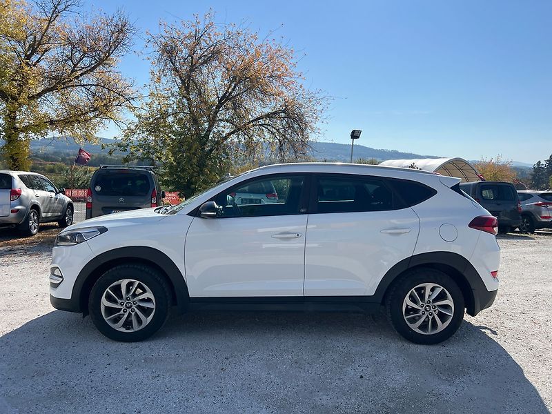 Hyundai Tucson 1,7 CRdi - fotka 4 z 15