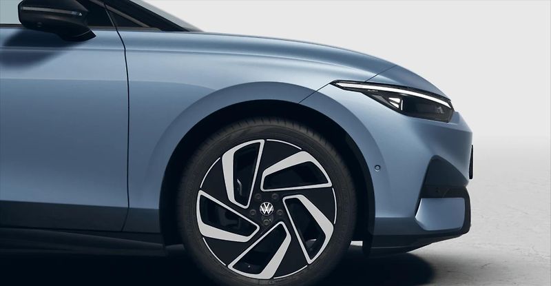 Volkswagen ID.7 (2026) 86kW, 210kW  Pro S People - fotka 5 z 7