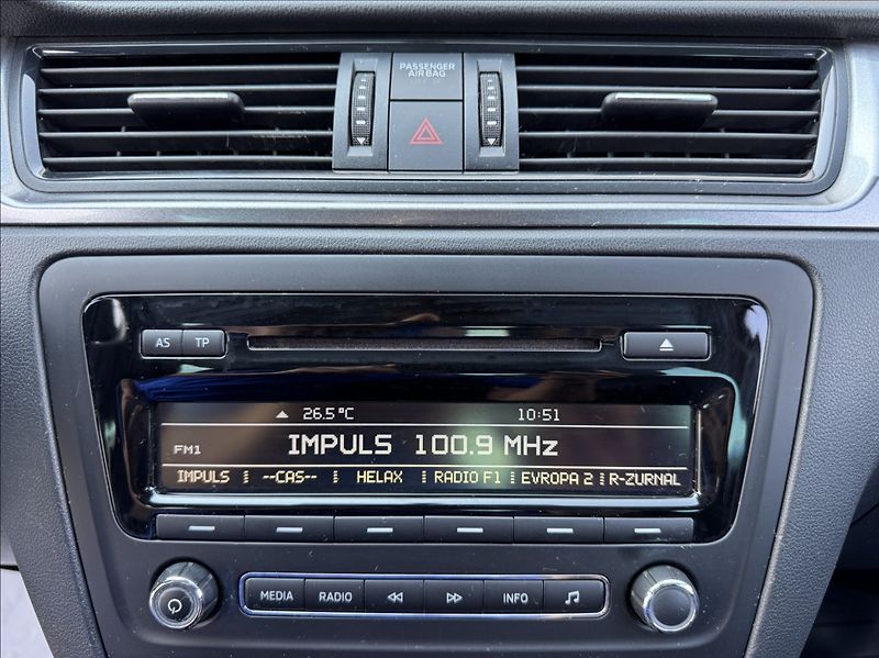 Škoda Rapid 1,2 TSI FRESH 1.maj původ ČR - fotka 41 z 49
