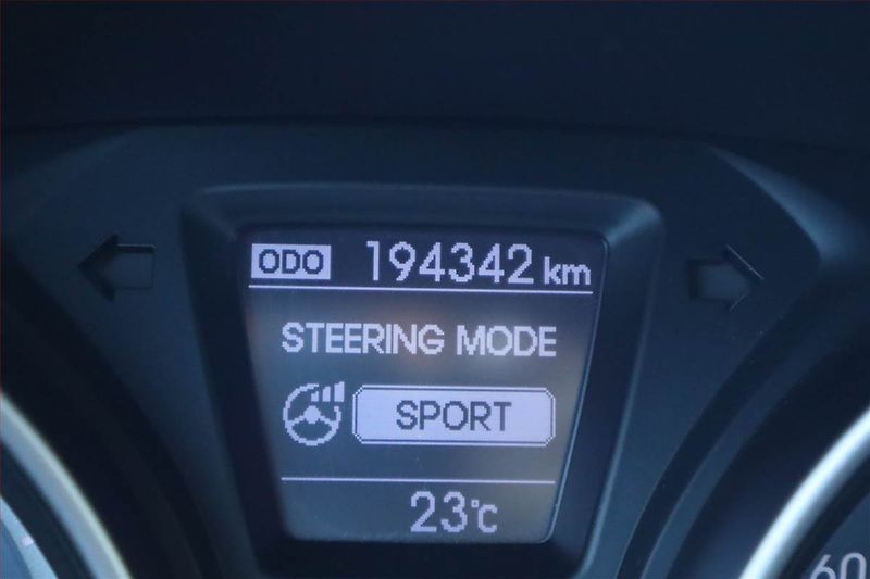 Hyundai i30 (2013) 1.4 CVVT, Serv.kniha, Tempomat - fotka 16 z 20