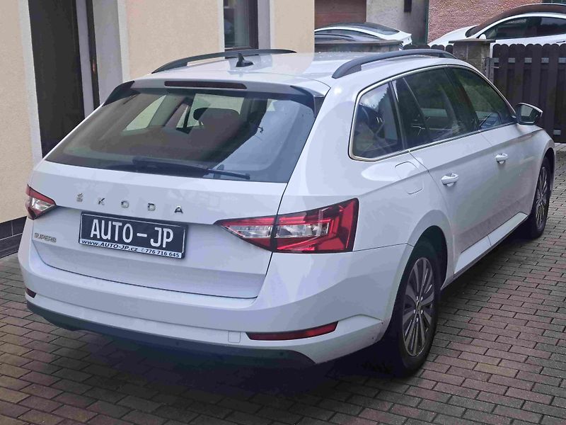 Škoda Superb (2022) TDI-110 DSG LED - fotka 3 z 24