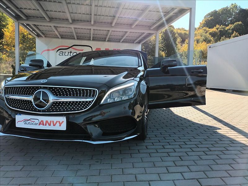 Mercedes-Benz CLS 3,0 350d,4Matic,190kw,ČR,1MAJ, - fotka 38 z 43