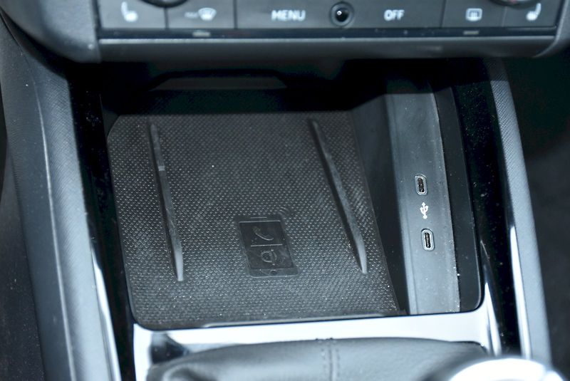 Škoda Kamiq (2023) Monte Carlo 1.5 TSI 110 kW - fotka 21 z 31