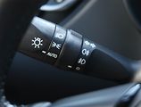 Toyota C-HR (2022) Business 1.8 Hybrid, digi klim - náhled 21