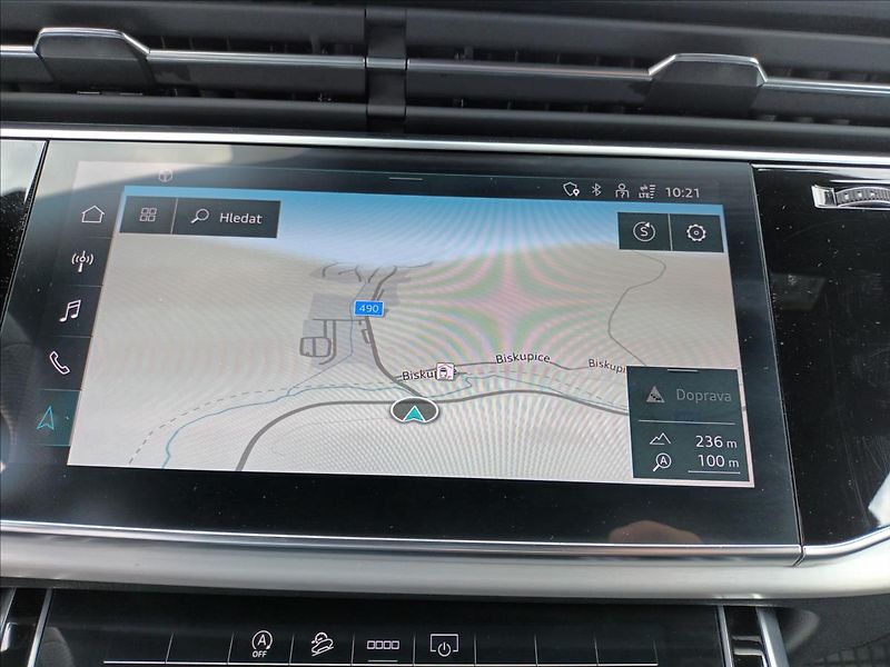 Audi Q8 3,0 TDI,210KW,S-line,1MAJ,LED, - fotka 35 z 37