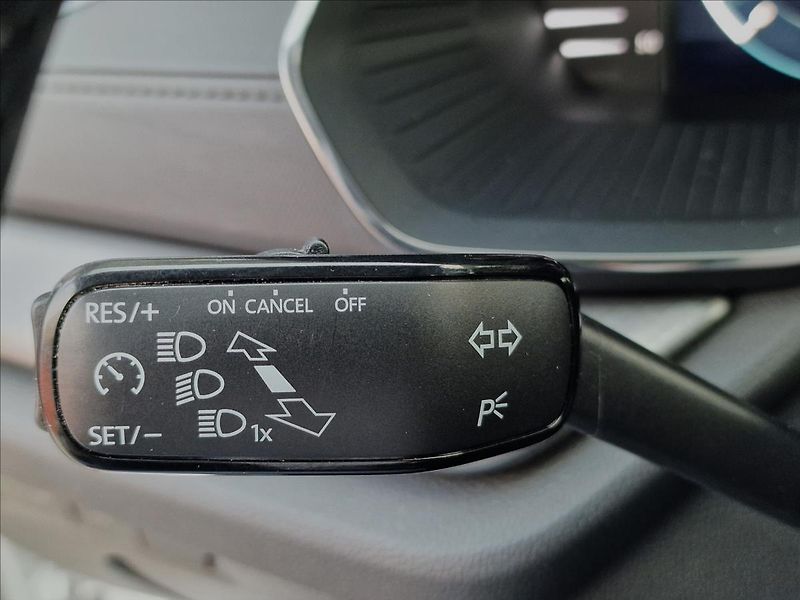 Škoda Octavia 2.0 TDI 110kW Combi,ČR,1.Maj. - fotka 23 z 50