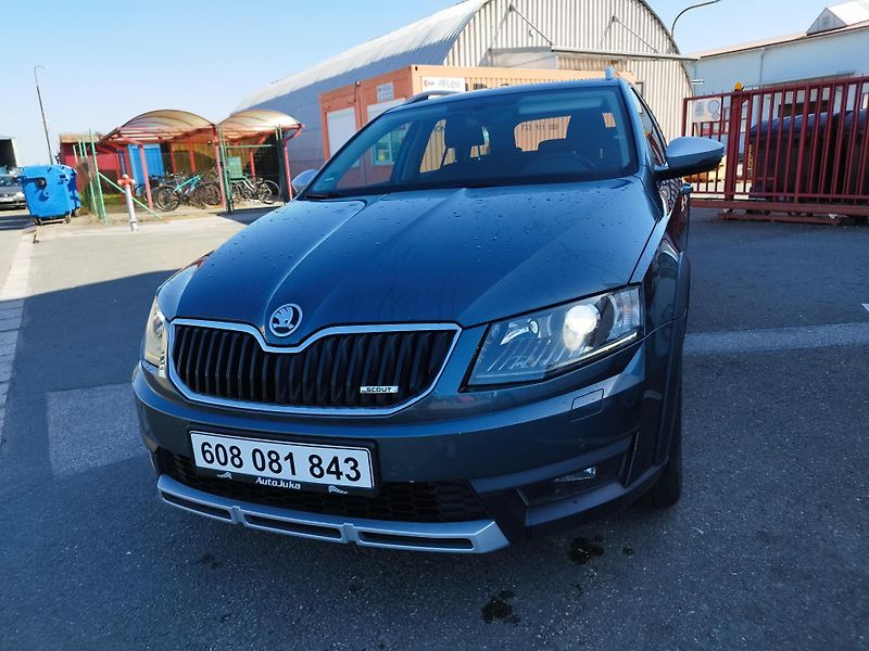 Škoda Octavia (2017) SCOUT,2.0TDi,volat-608 081 843 - fotka 9 z 18