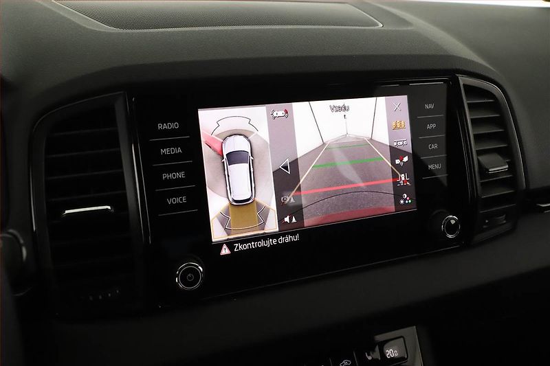 Škoda Karoq (2025) 1.5 TSI, SPORTLINE, AUTOMAT - fotka 19 z 24