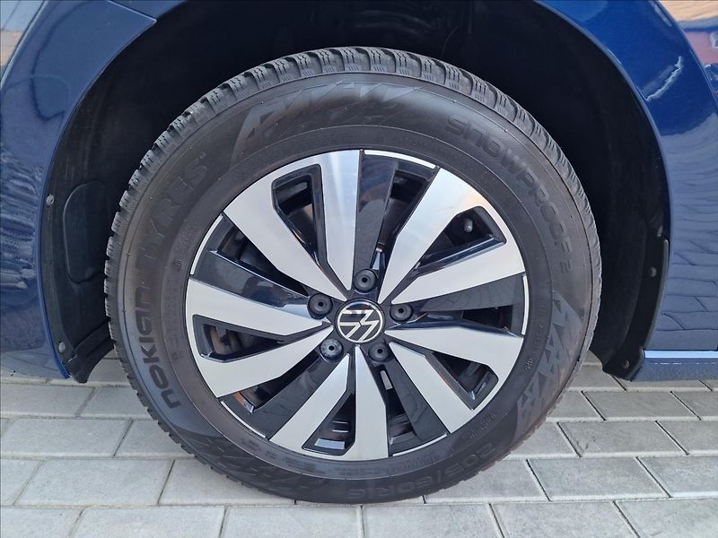 Volkswagen Touran 1.5 TSI DSG Evo Highline,ČR - fotka 45 z 50