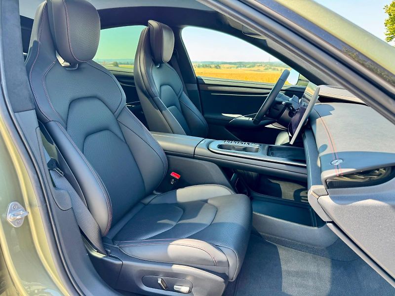 Ostatní (2025) Xiaomi SU7 MAX, 495kW AWD, 101 - fotka 14 z 20