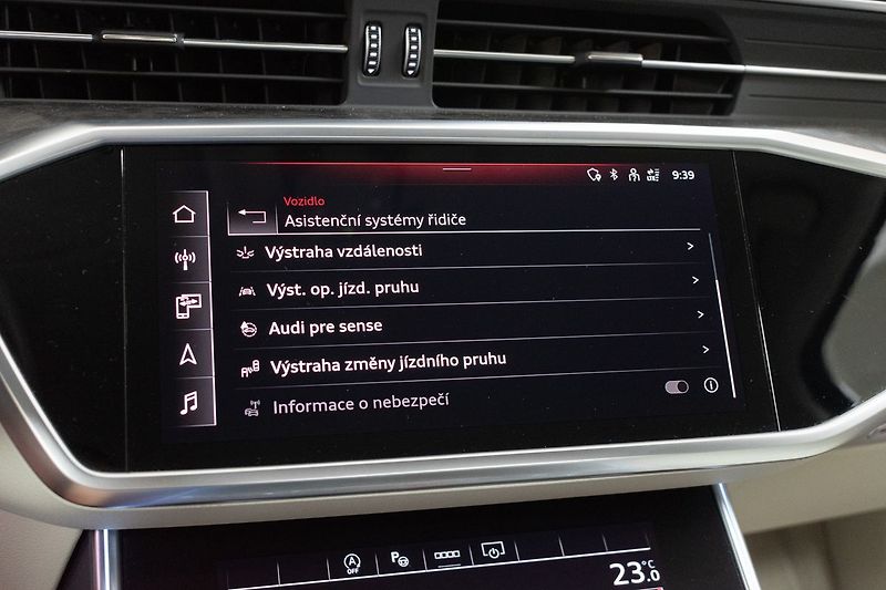 Audi A6 45TFSI 4x4*DESIGN*DPH*ČR 1.MAJ - fotka 33 z 47