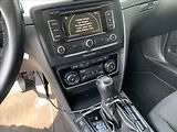 Škoda Superb 2,0 TDI DSG - náhled 14