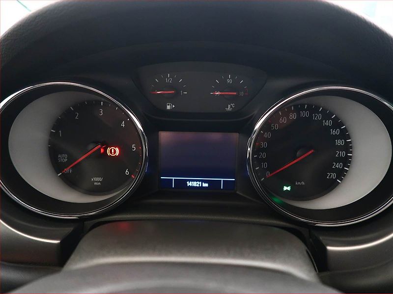 Opel Astra (2019) 1.6 CDTI, Navi, Tempomat - fotka 11 z 18