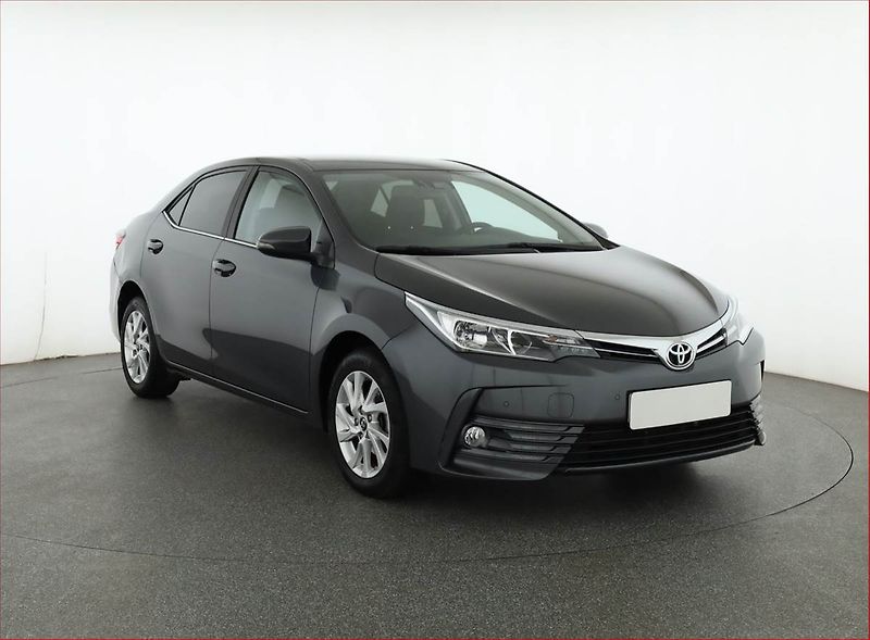 Toyota Corolla (2018) 1.6 Valvematic, Serv.kniha - fotografie inzerátu