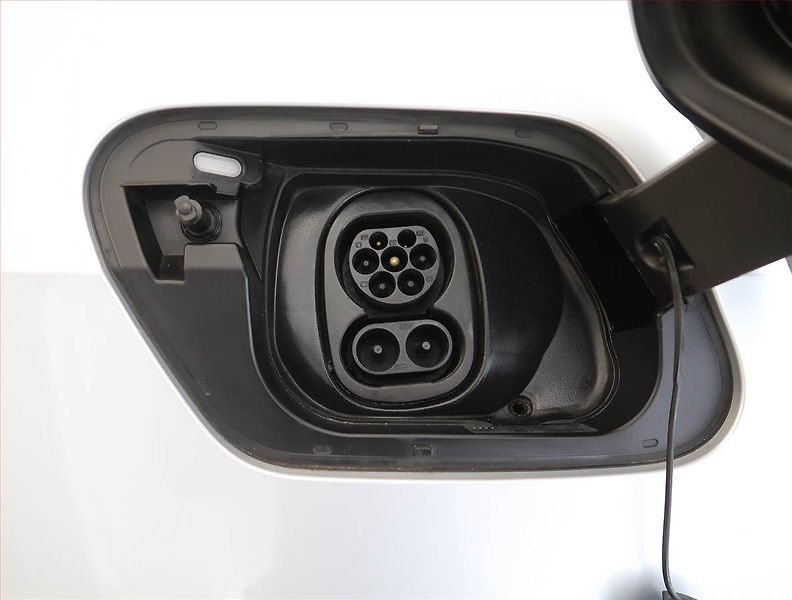 Volkswagen ID.3 (2020) Life Pro Perf. (62 kWh) - fotka 27 z 28