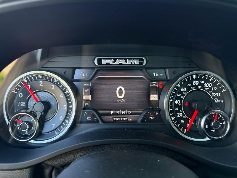 Dodge RAM (2021) +HEMI+PANORAMA+BRONZE WHEELS+ - fotka 15 z 20