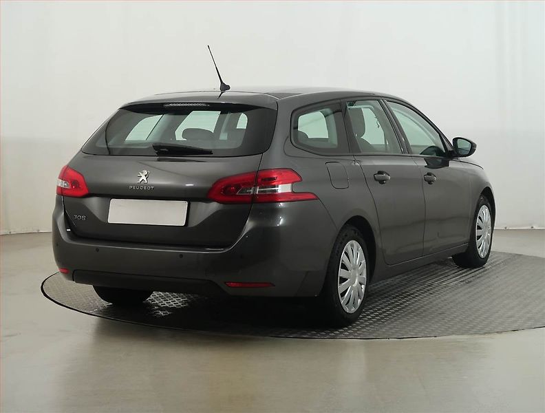 Peugeot 308 (2019) 1.2 PureTech, Serv.kniha - fotka 5 z 13