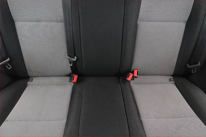 Škoda Fabia (2011) 1.2 TSI, Park. senzory - fotka 10 z 14