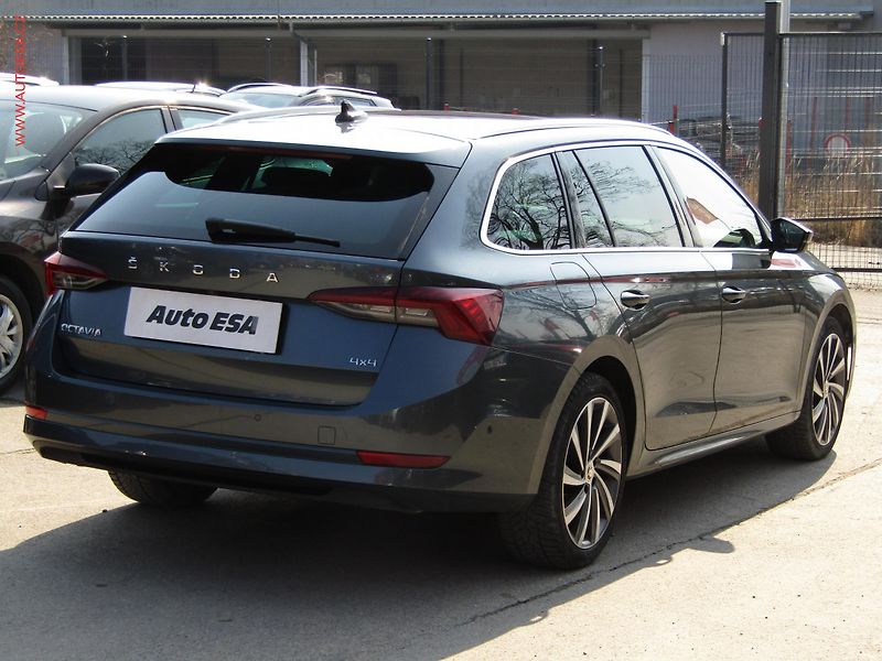 Škoda Octavia (2021) 2.0 TDi 4x4, ČR, Style - fotka 4 z 23