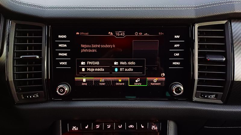 Škoda Kodiaq TDI 147kW 4x4 SPORTLINE-CR-DPH - fotka 41 z 50