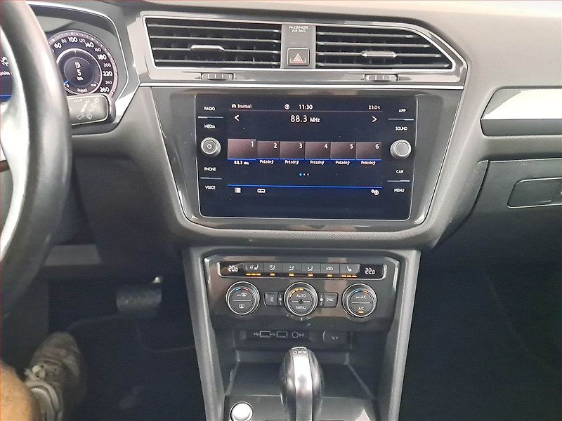 Volkswagen Tiguan Allspace (2018) R-Line 2.0 TDI - fotka 12 z 18