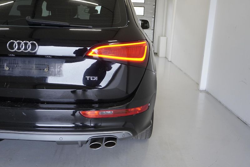 Audi SQ5 3.0TDI 313PS QUATTRO AUZTOMAT - fotka 10 z 28