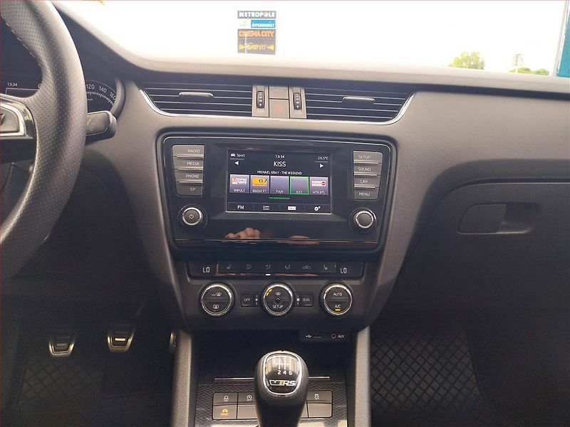 Škoda Octavia (2014) RS 2.0 TDI, Serv.kniha, Kůže - fotka 12 z 16