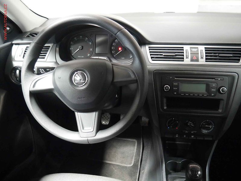 Škoda Rapid (2015) 1.2 TSi, AC, STK2/28 - fotka 13 z 15